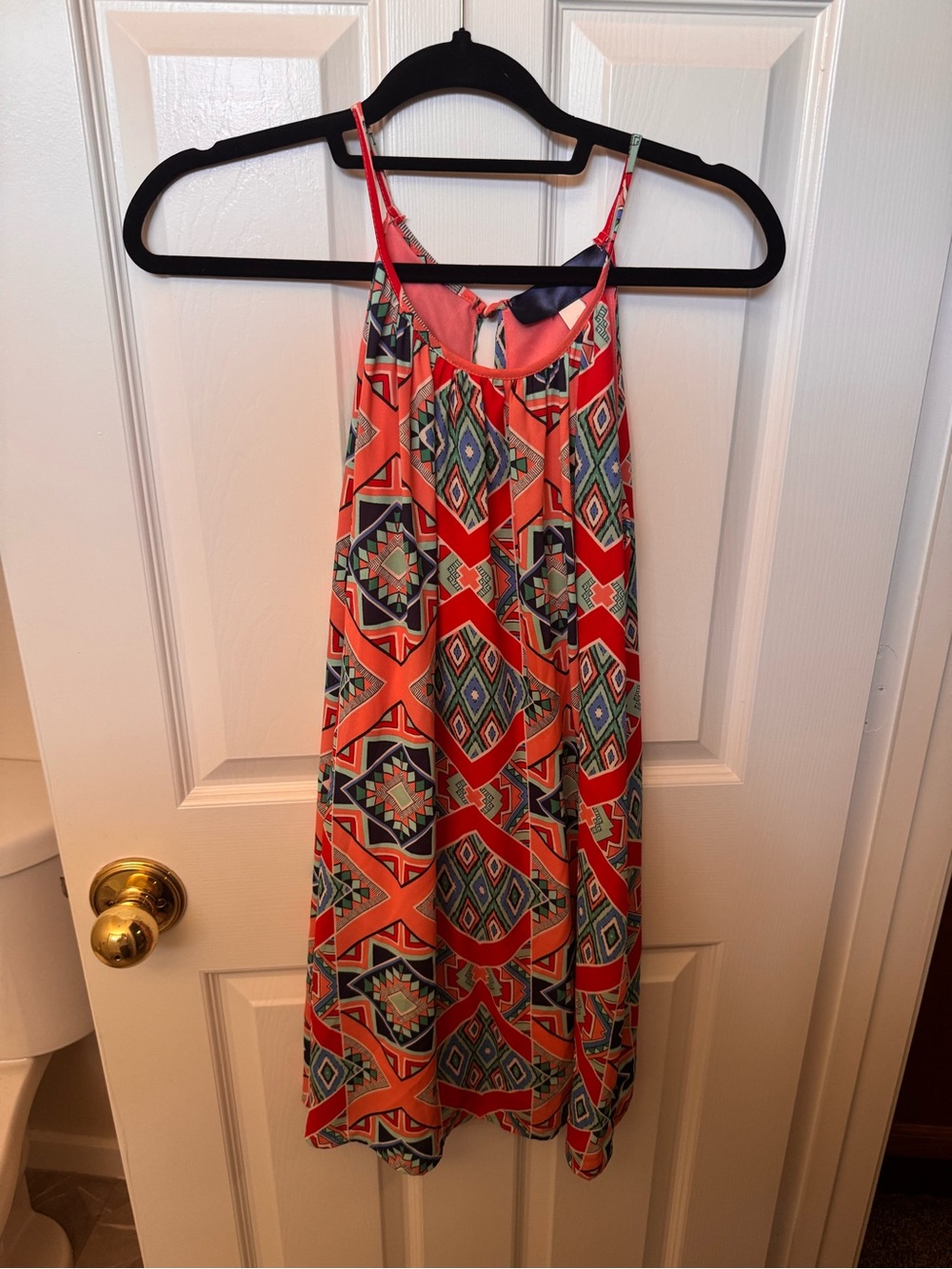 Francesca‘s Colorful Printed Sleeveless Dress - Coral Pink & Navy